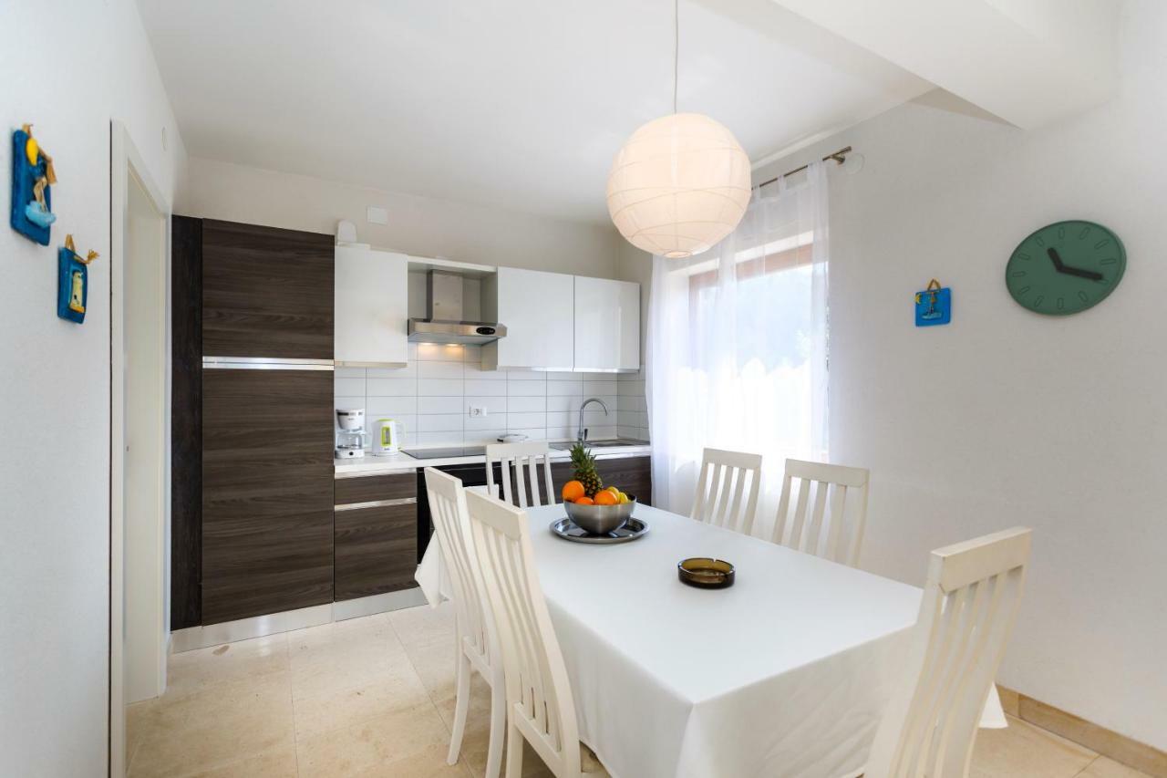 Apartman Jezevac Krk Town Zewnętrze zdjęcie