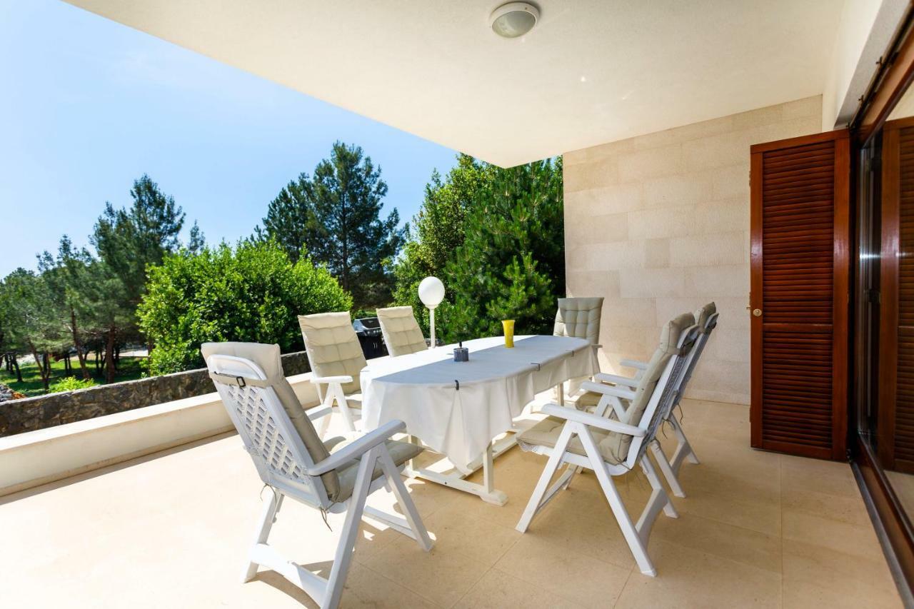 Apartman Jezevac Krk Town Zewnętrze zdjęcie